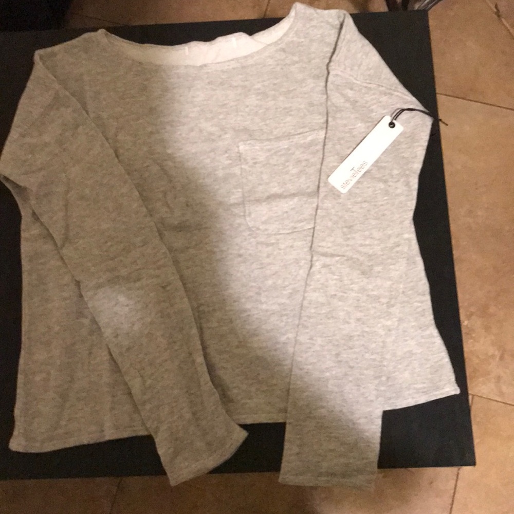 Long sleeve T-shirt